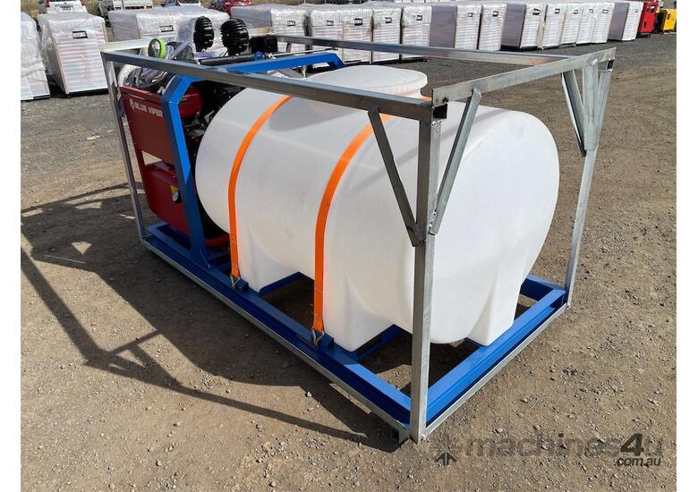 Heated Pressure Washer / Water Blaster with Tank