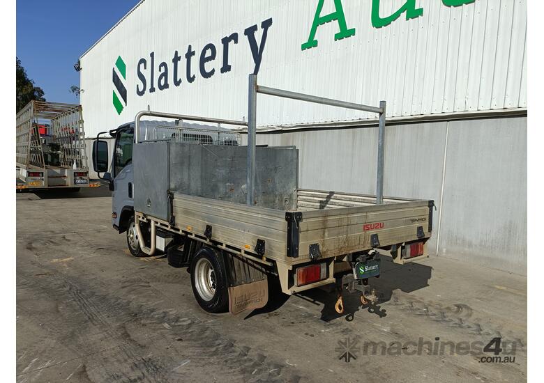 caption 2022 Isuzu NLR 45-150 Traypack 4x2 Tray Truck (AMT)