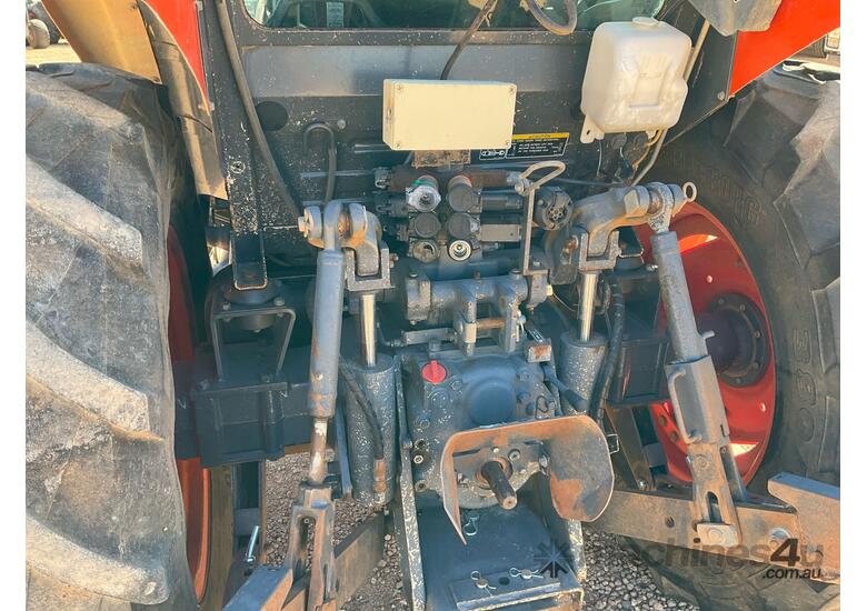 2017 Kubota M9540DHC 4WD Tractor