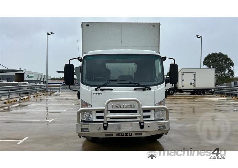 caption Isuzu FH FRR 500