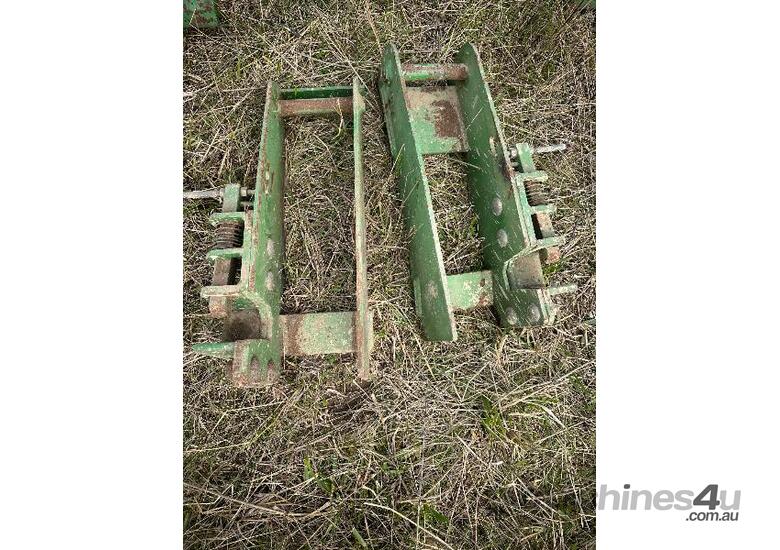 caption John Deere Quick Hitch