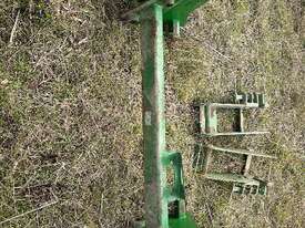 John Deere Quick Hitch - picture1' - Click to enlarge