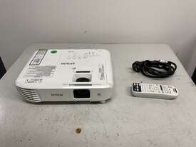EPSON 3LCD Overhead Projector - picture0' - Click to enlarge