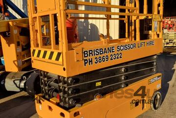 JCB S2632E 8m Narrow Electric Scissor Lift JCB S2632E 8m Narrow Electric Scissor Lift