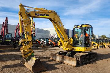 2021 KOMATSU PC88MR-10 9T EXCAVATOR (M743) WITH TILTING HITCH, BUCKETS AND 1765 HOURS
