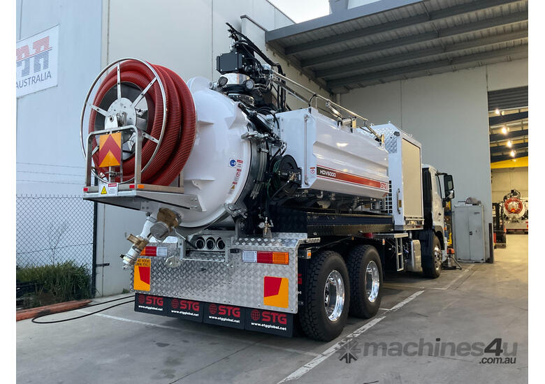 Hino SH 2045-700 Series Vacuum Tanker Truck