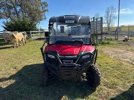 2020 Honda Pioneer 700 Side by Side - picture0' - Click to enlarge