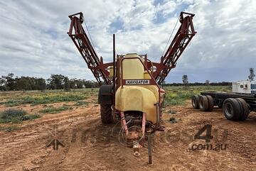 2005 HARDI 4024 NAVIGATOR BOOM SPRAY