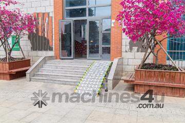 2.5M 350kg Rolling Ramp