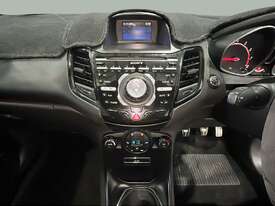 2014 Ford Fiesta ST Petrol - picture2' - Click to enlarge