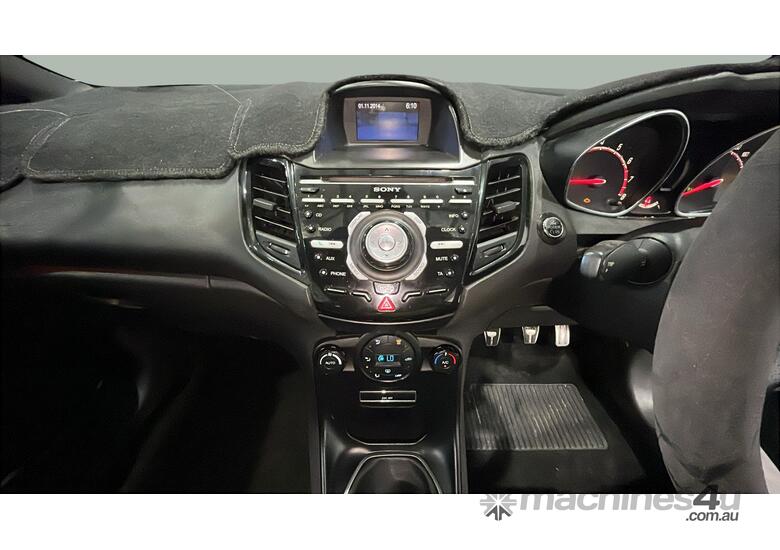 caption 2014 Ford Fiesta ST Petrol