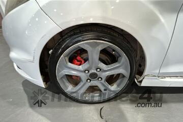 Ford 2014   Fiesta ST Petrol Ford 2014   Fiesta ST Petrol