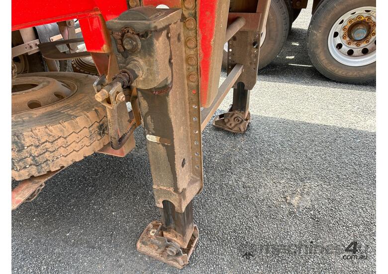 2011 Azmeb Global Trailers Road Train Tri Axle Side Tipper Lead Trailer