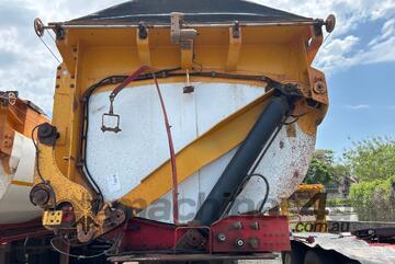 2011 Azmeb Global Trailers Road Train Tri Axle Side Tipper Lead Trailer