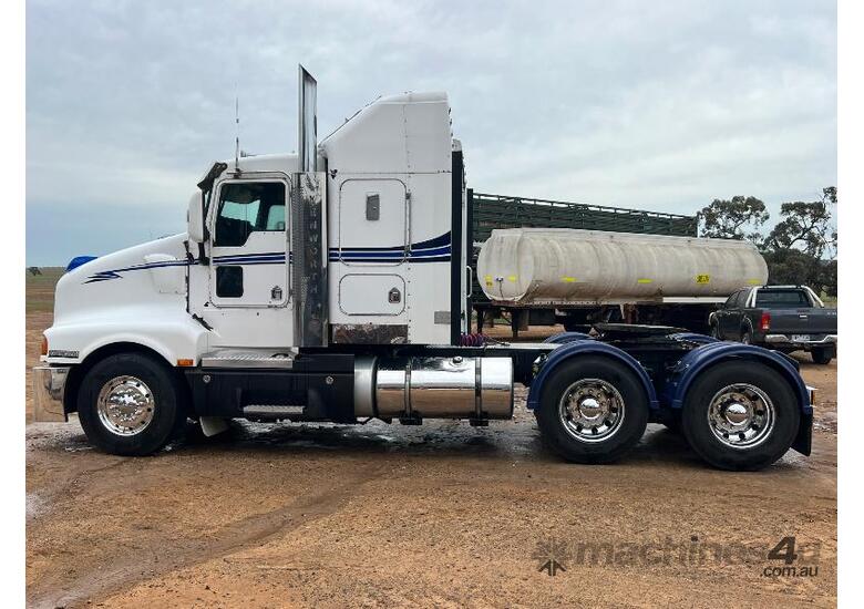 Kenworth 604 prime mover