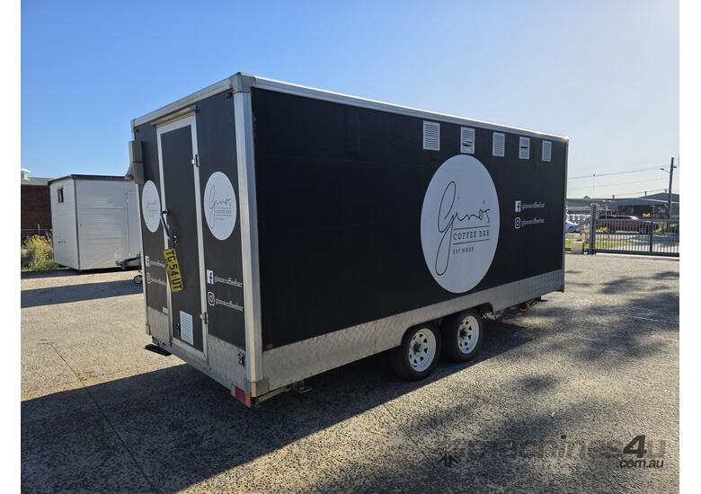 2020 King Marketing FB500 Dual Axle (Food Trailer)