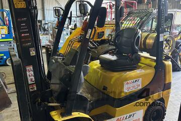   Yale GLP20AK Counterbalance Forklift Affordable & Reliable