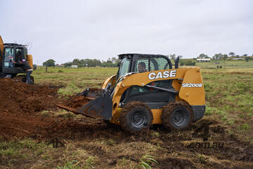   Case SR200B Skid Steer Loader