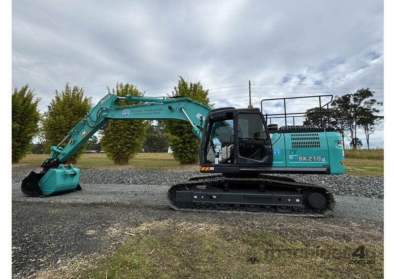 21t Excavator For Dry Hire - Mid to long term contracts 