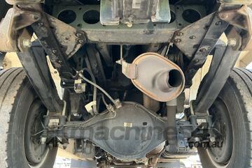 2013 Isuzu NLS 200 Short Tipper