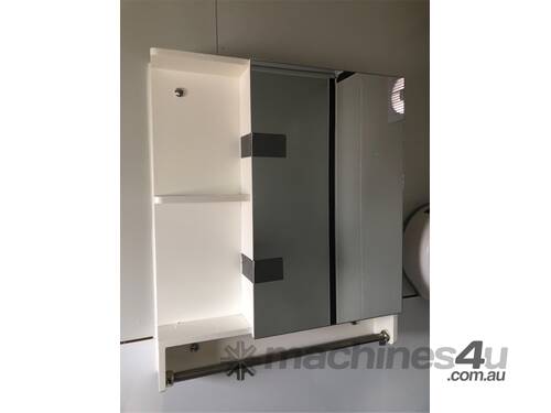 Unused Accommodation & Shower / Toilet Block Unit