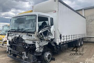 2021 Mitsubishi FUSO Curtainsider