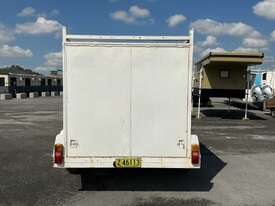 1999 Homemade Tandem Axle Enclosed Trailer - picture0' - Click to enlarge