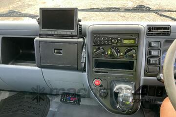 2010 Mitsubishi Fuso Canter 7/800 Refrigerated Pantech