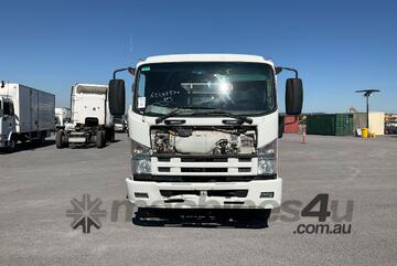 2009 Isuzu FRR600 Table Top Beaver Tail