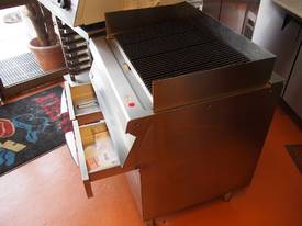 Gas Char-Grill Zanussi N700  - picture1' - Click to enlarge