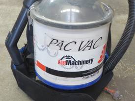 Pac Vac superpro - picture1' - Click to enlarge