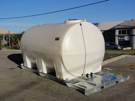 10,000 LITRE POLY TANK WITH GALV SKID FRAME - picture2' - Click to enlarge