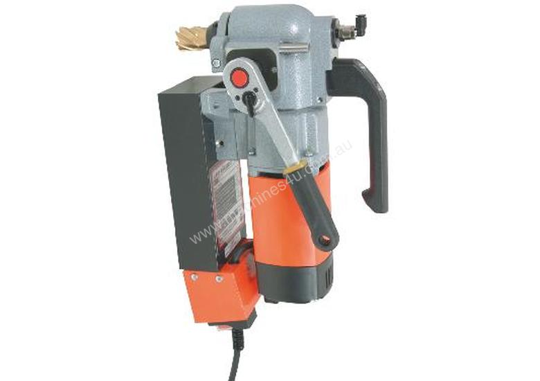 caption V32 COMPACT