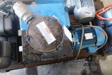 Dynavac 100cm/h 3 Phase Vacuum Pump