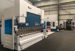 Yawei PBH 110-3100 CNC7 Precision CNC Synchronised Pressbrake