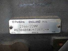 DISMANTLING PERKINS 1104C DIESEL ENGINES - picture2' - Click to enlarge
