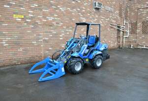 New Multione 8.4SK Mini Tree Loader New Multione 8.4SK Mini Tree Loader