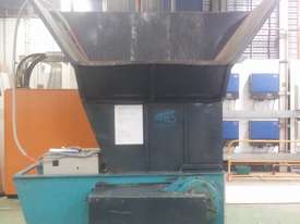 Votecs Crunching/Grinding Machine - picture0' - Click to enlarge