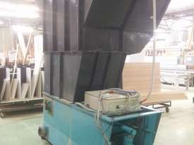 Votecs Crunching/Grinding Machine - picture2' - Click to enlarge