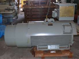 315 kw 420 hp 4 pole 315 frame Electric Motor - picture1' - Click to enlarge