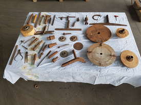 LATHE -  Includes large selection of Chisels, blanks, chucks and accessories - picture1' - Click to enlarge