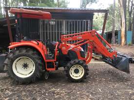 Daedong DK551Tractor As New - picture0' - Click to enlarge