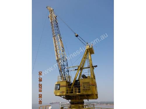 2012 FAVELLE FAVCO PC 7.5/10K OFFSHORE CRANE