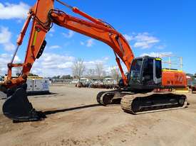 Hitachi ZX330LC-3 Excavator - picture0' - Click to enlarge