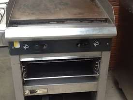 Moffat 2 burner gas grill/hotplate - picture0' - Click to enlarge