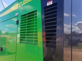 200KVA Staunch Generator ( Powered By John Deere ) - picture2' - Click to enlarge