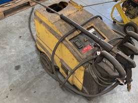 NEGOTIABLE Non-functional Industrial Pressure Washer - picture1' - Click to enlarge