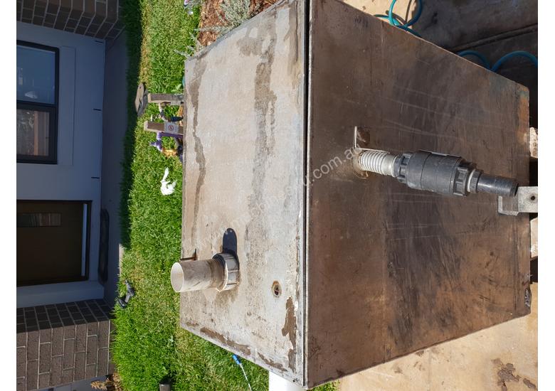 caption Carpet cleaning truckmount