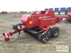 2014 Massey Ferguson MF1839 Square Baler - picture0' - Click to enlarge