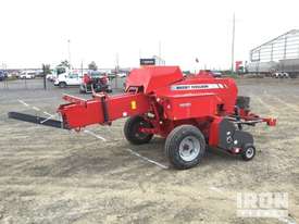 2014 Massey Ferguson MF1839 Square Baler - picture2' - Click to enlarge